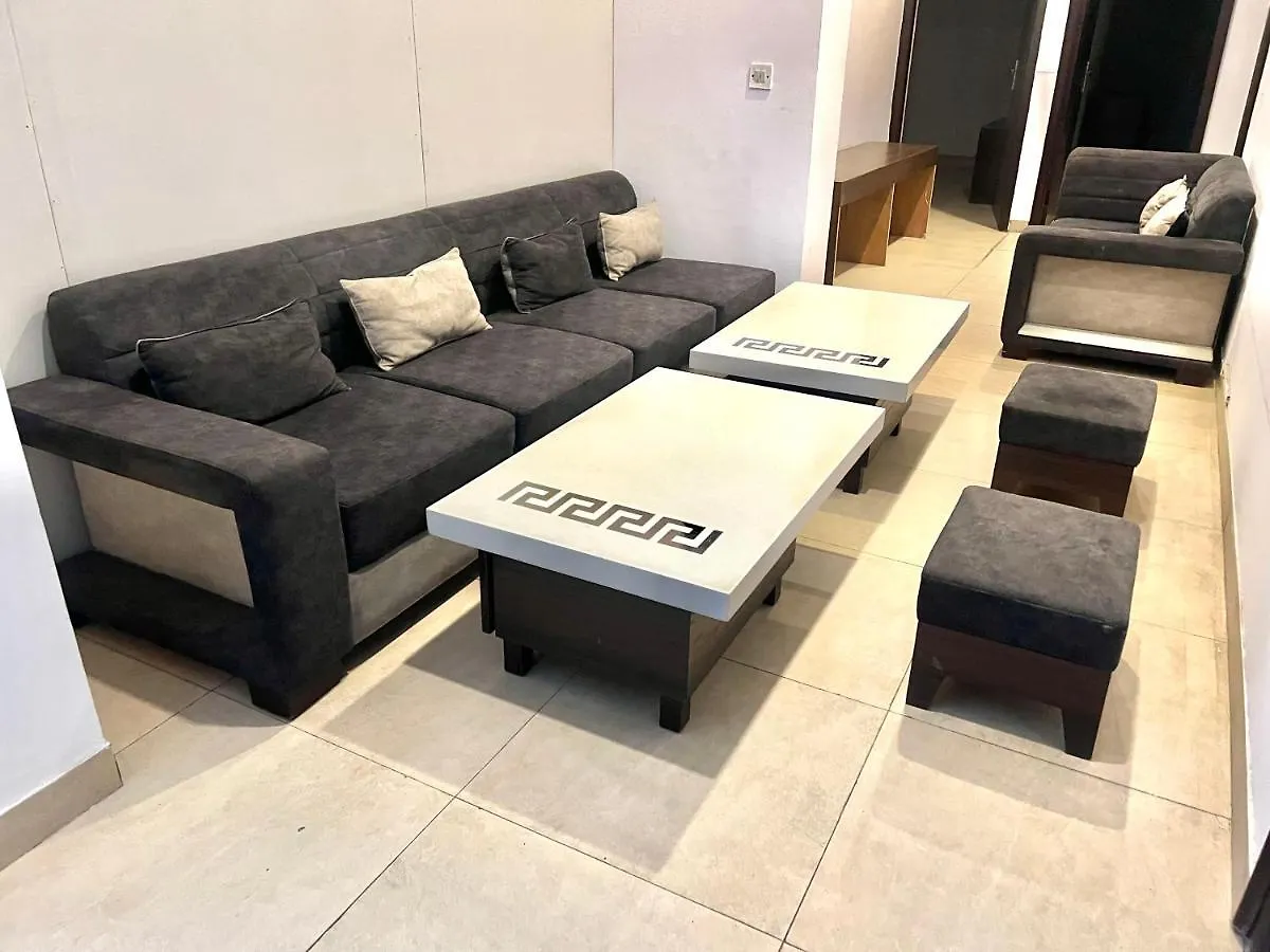Room With Attach Washroom On Main Road- Rajiv Chowk Gurgaon 0*,  Indien